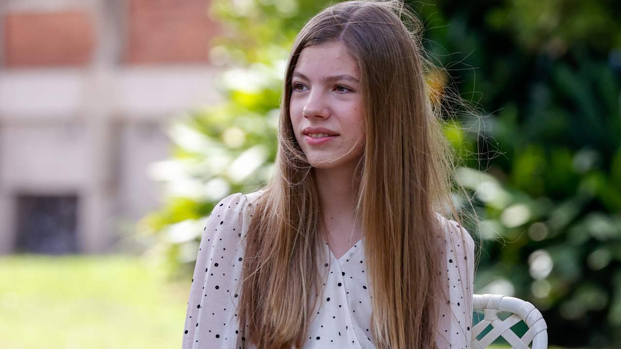Seguir a su hermana o marcar su camino: la gran encrucijada que marcará el 2023 para la infanta Sofía