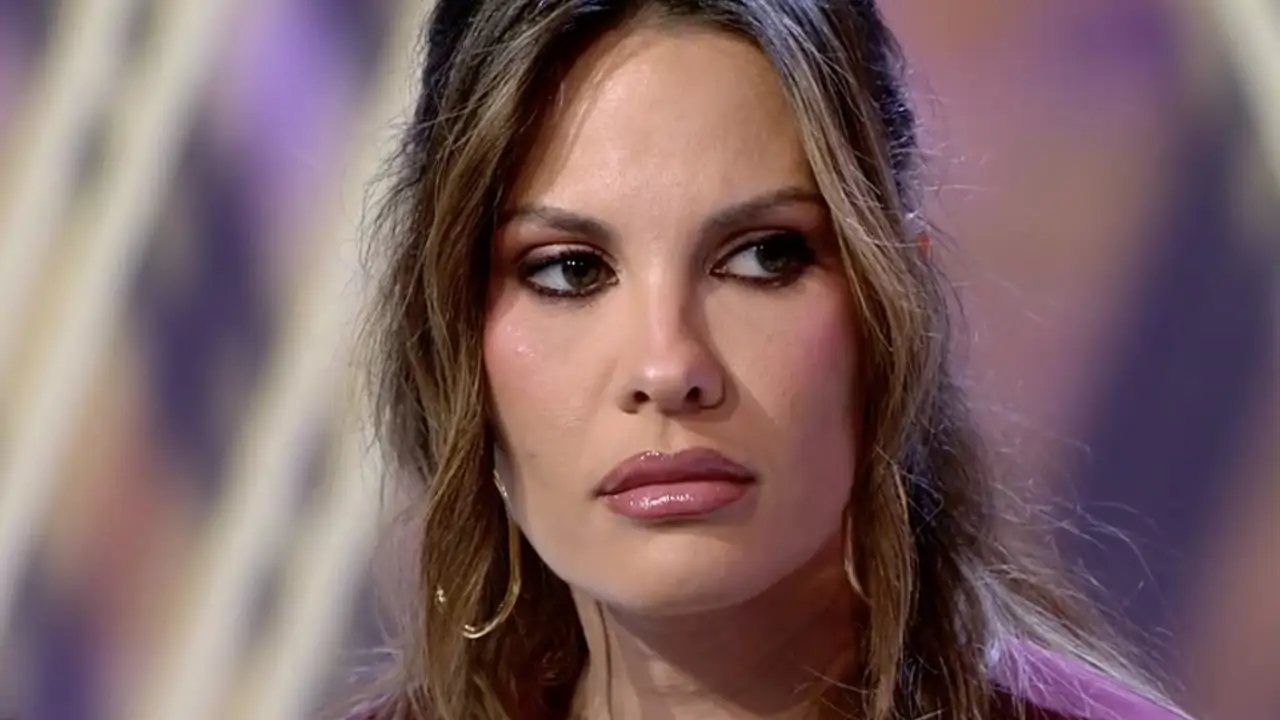 Jessica Bueno desvela por qué Jota Peleteiro no ve a su hijo mayor: "Fran tiene un padre, yo no puedo darle la custodia a él"