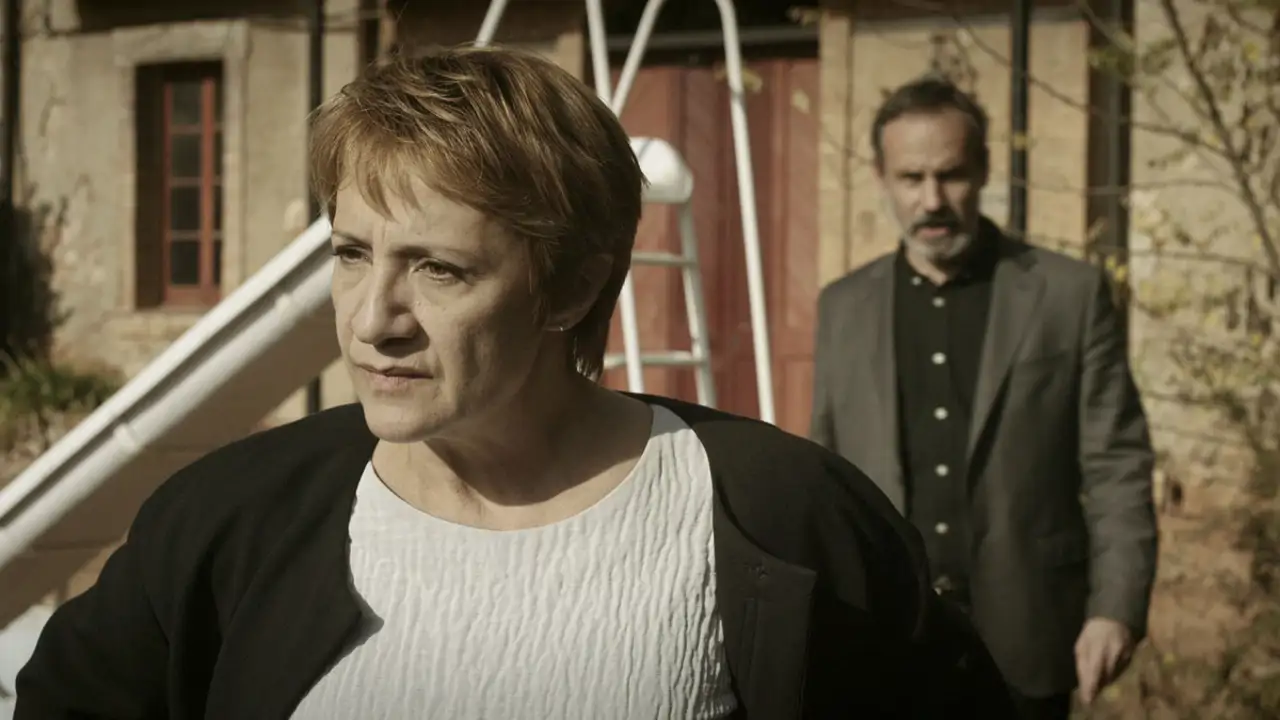 Netflix arrasa con el rescate de esta serie española que te atrapa por completo: un inquietante thriller de 16 episodios