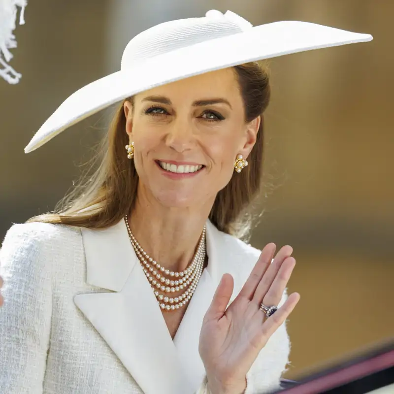 Una experta en la Casa Real advierte sobre Kate Middleton: "Hay una diferencia entre la realeza y el resto de nosotros"